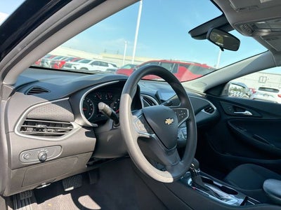 2022 Chevrolet Malibu LS 1LS