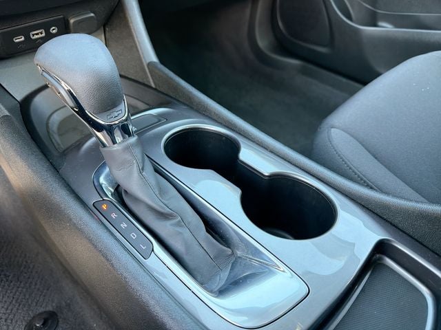 2022 Chevrolet Malibu LS 1LS