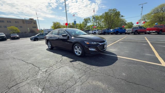 2022 Chevrolet Malibu LS 1LS