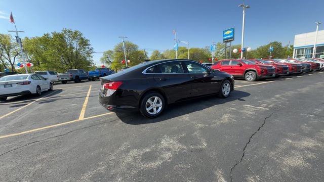 2022 Chevrolet Malibu LS 1LS