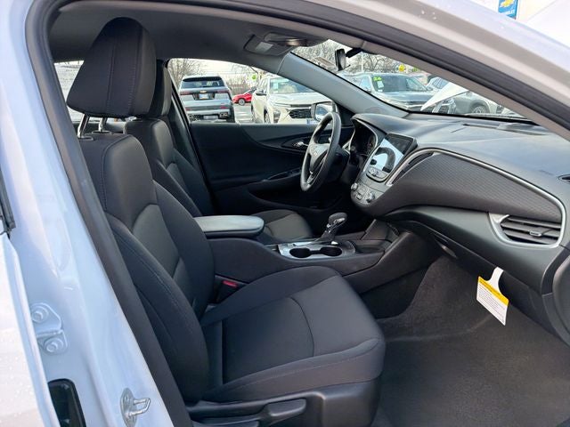 2024 Chevrolet Malibu LS 1LS