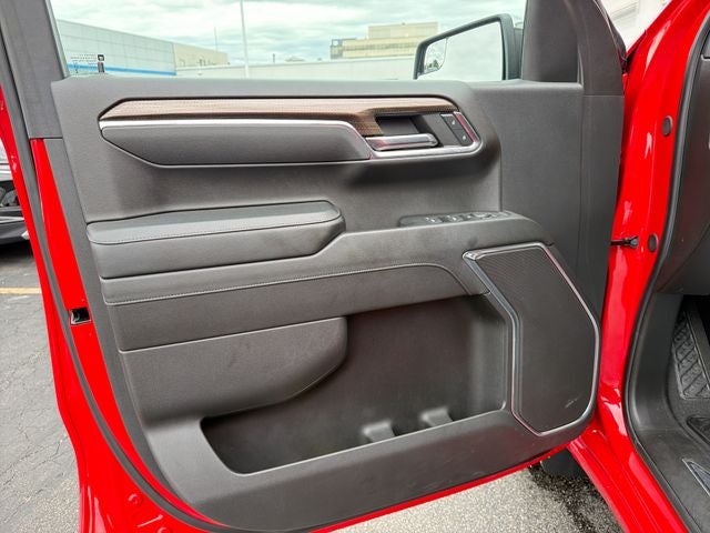 2024 Chevrolet Silverado 1500 LT LT1