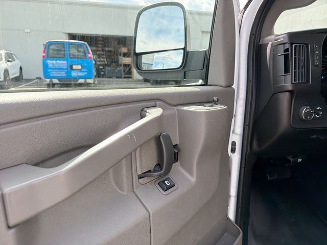 2024 Chevrolet Express 2500 Work Van Cargo