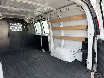 2024 Chevrolet Express 2500 Work Van Cargo