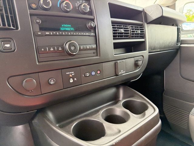 2024 Chevrolet Express 2500 Work Van Cargo