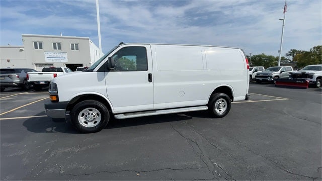 2024 Chevrolet Express 2500 Work Van Cargo
