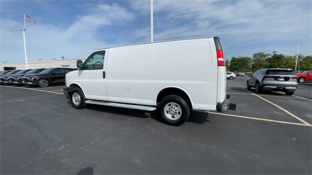 2024 Chevrolet Express 2500 Work Van Cargo
