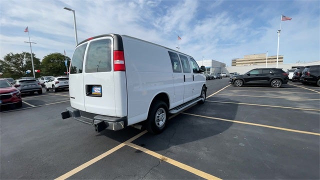 2024 Chevrolet Express 2500 Work Van Cargo