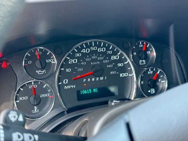 2025 Chevrolet Express 2500 Work Van Cargo