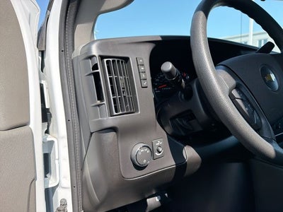 2025 Chevrolet Express 2500 Work Van Cargo