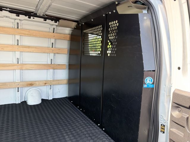 2025 Chevrolet Express 2500 Work Van Cargo