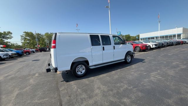 2025 Chevrolet Express 2500 Work Van Cargo