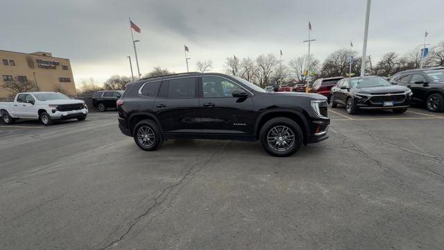 2025 GMC ACADIA - Image 8