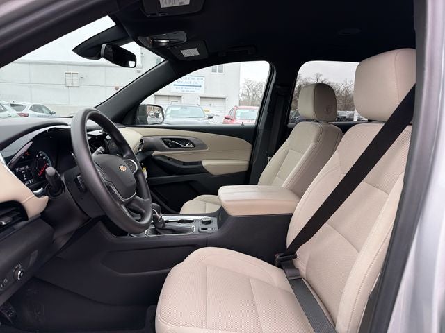 2022 Chevrolet Traverse LS