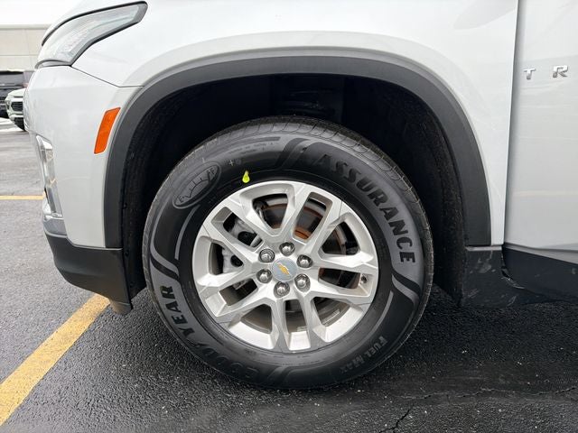 2022 Chevrolet Traverse LS