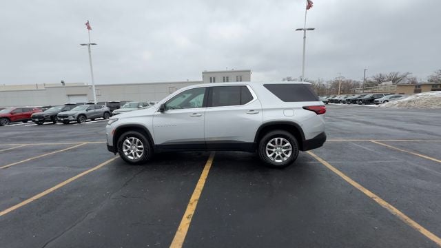 2022 Chevrolet Traverse LS