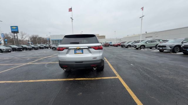 2022 Chevrolet Traverse LS