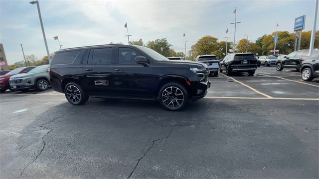 2022 Chevrolet Suburban RST