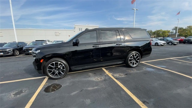 2022 Chevrolet Suburban RST