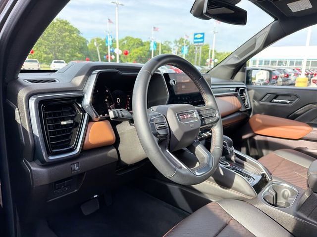 2023 GMC Canyon AT4