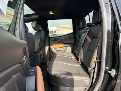 2023 GMC Canyon AT4