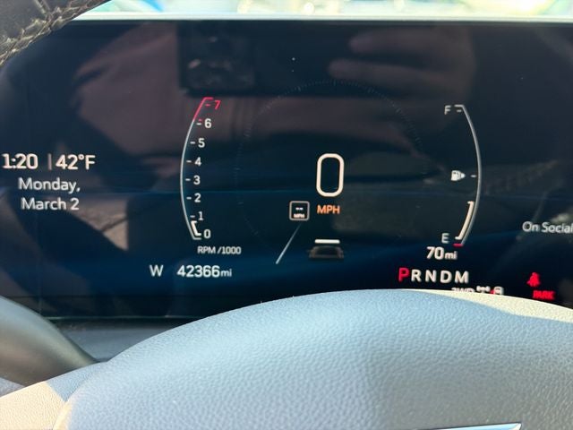 2024 Cadillac XT4 Premium Luxury