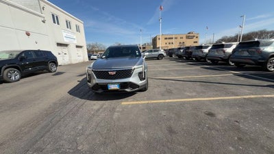 2024 Cadillac XT4 Premium Luxury