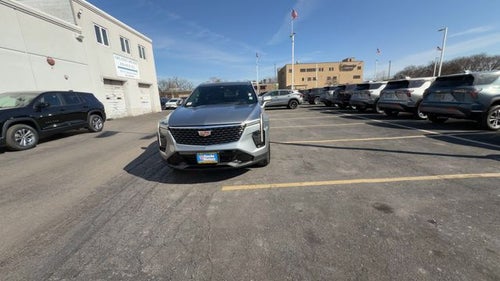 2024 Cadillac XT4 Premium Luxury