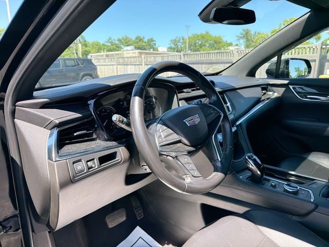 2022 Cadillac XT5 Premium Luxury