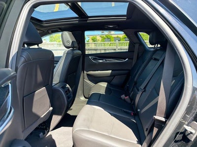 2022 Cadillac XT5 Premium Luxury
