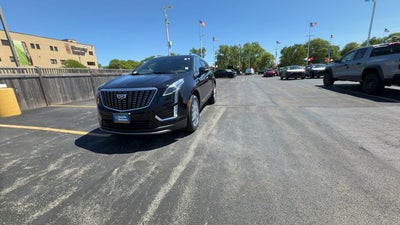 2022 Cadillac XT5 Premium Luxury