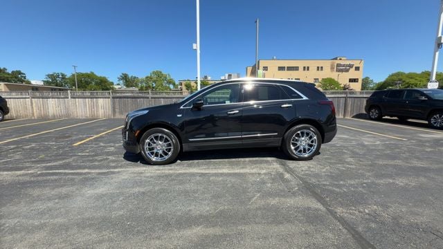 2022 Cadillac XT5 Premium Luxury