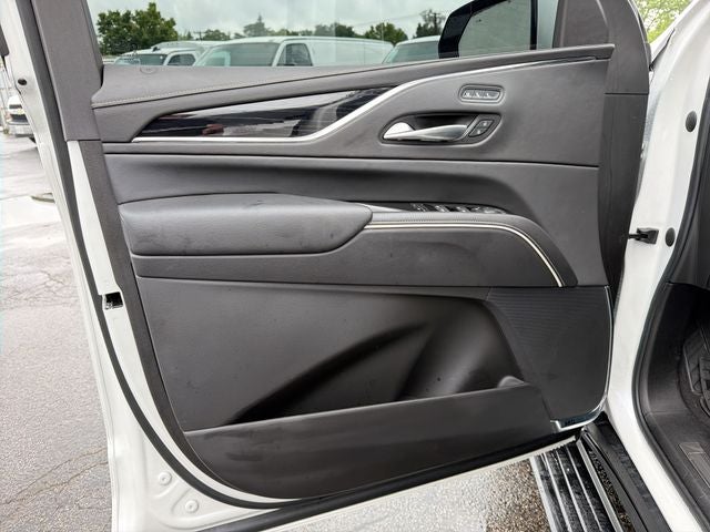 2023 Cadillac Escalade Sport