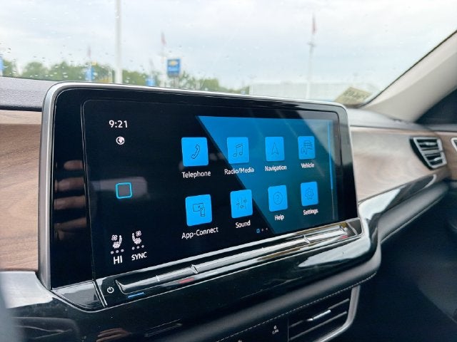 2026 Volkswagen Atlas SE w/Technology
