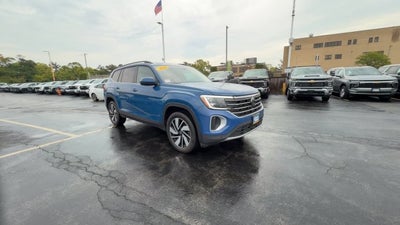 2026 Volkswagen Atlas SE w/Technology