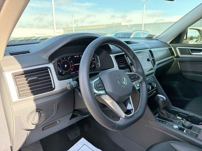 2022 Volkswagen Atlas 3.6L V6 SE w/Technology