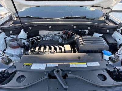 2022 Volkswagen Atlas 3.6L V6 SE w/Technology