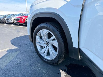 2022 Volkswagen Atlas 3.6L V6 SE w/Technology