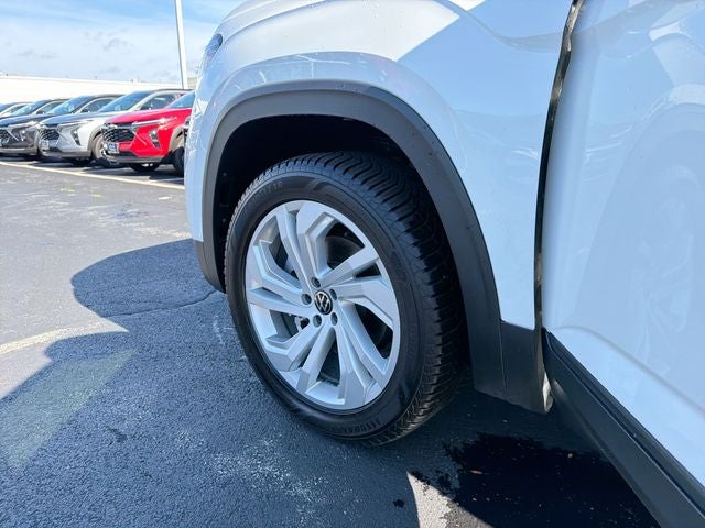 2022 Volkswagen Atlas 3.6L V6 SE w/Technology