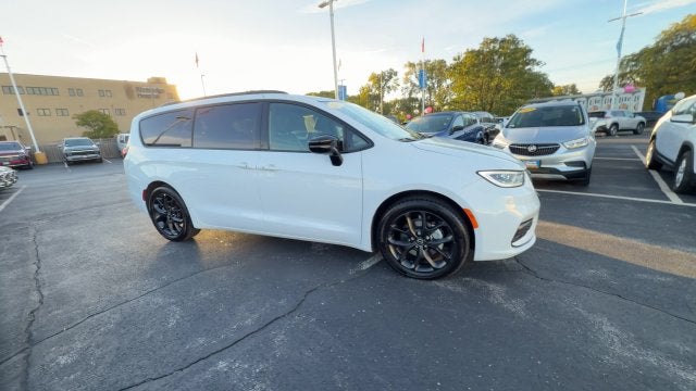 2025 Chrysler Pacifica Limited