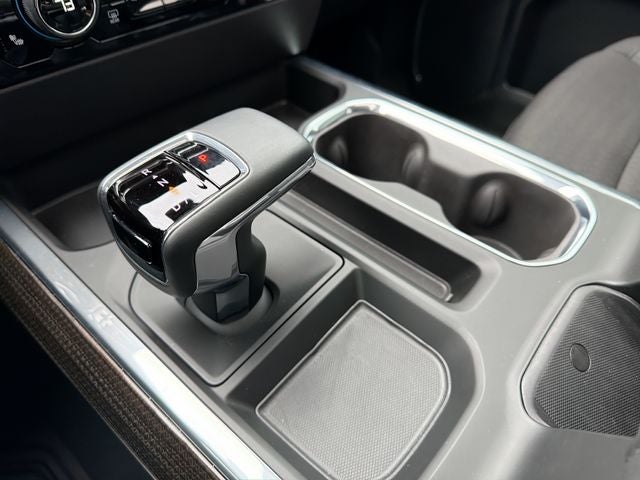 2025 CHEVROLET SILVERADO - Image 15