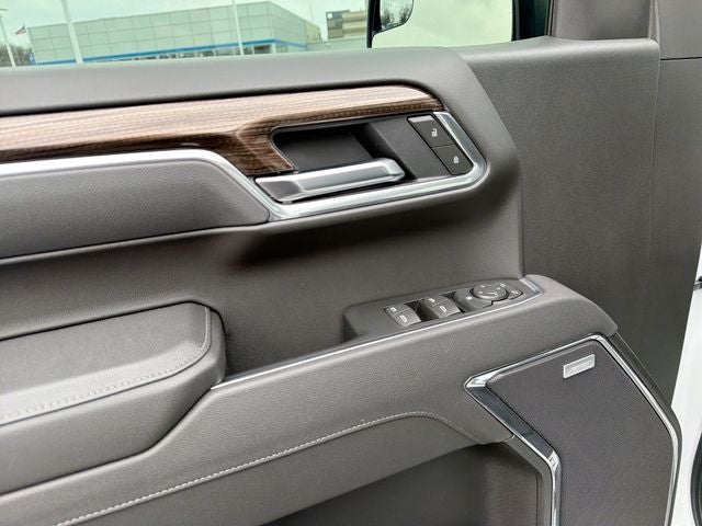 2025 CHEVROLET SILVERADO - Image 23