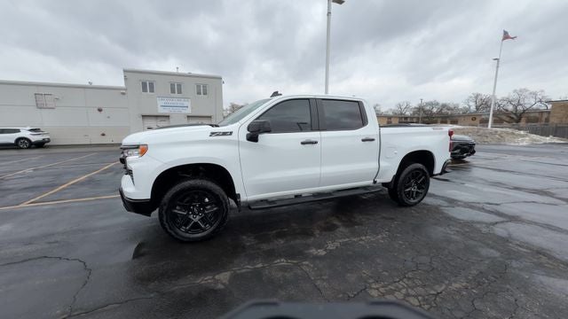 2025 CHEVROLET SILVERADO - Image 3