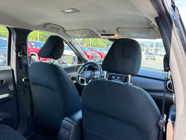 2024 Nissan Kicks SR