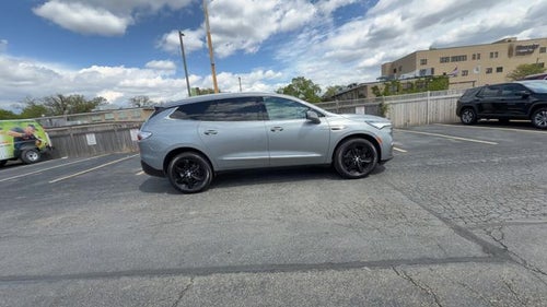 2024 Buick Enclave Essence