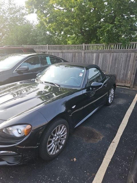 2017 FIAT 124 Spider Classica