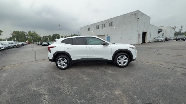 2025 Chevrolet Trax LS