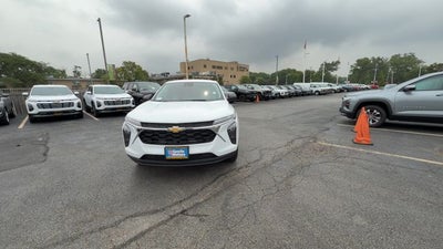 2025 Chevrolet Trax LS