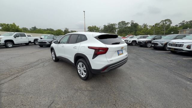 2025 Chevrolet Trax LS