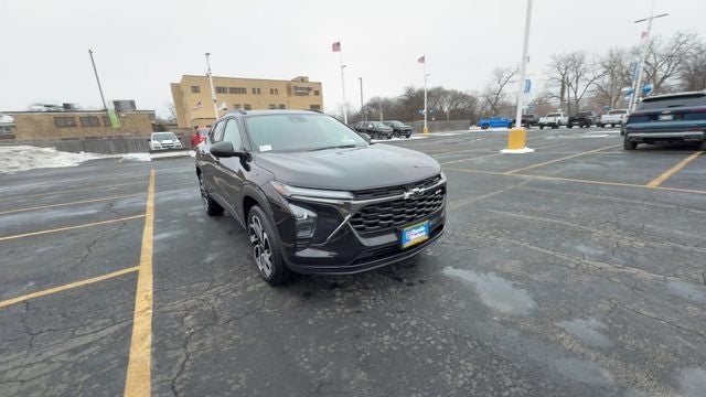 2025 CHEVROLET TRAX - Image 1